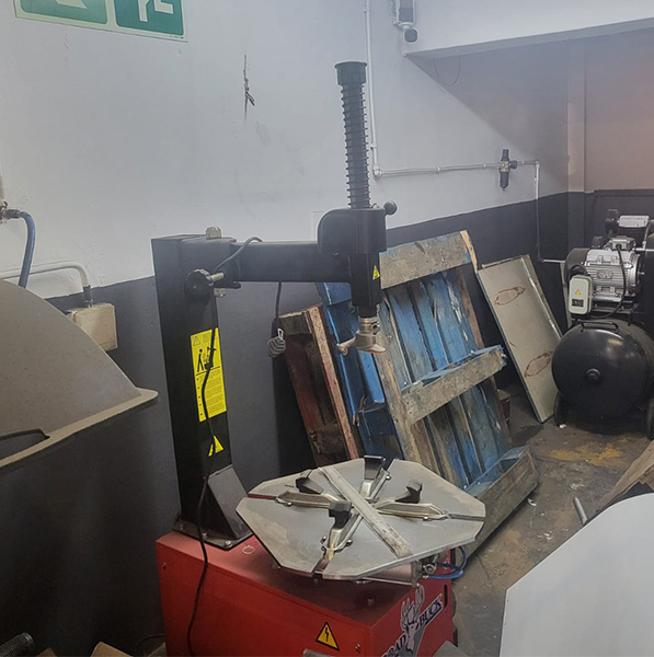 tyre shop 1